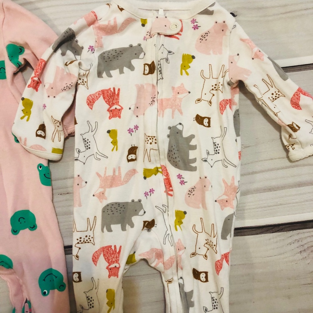 Carter’s 3 month sleeper bundle. - Picture 6 of 7